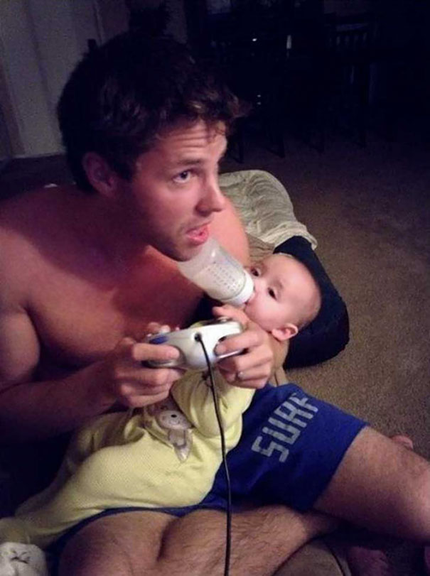 20+ Funny Photos Why Babies Should Not Be Left Alone With Their Dads