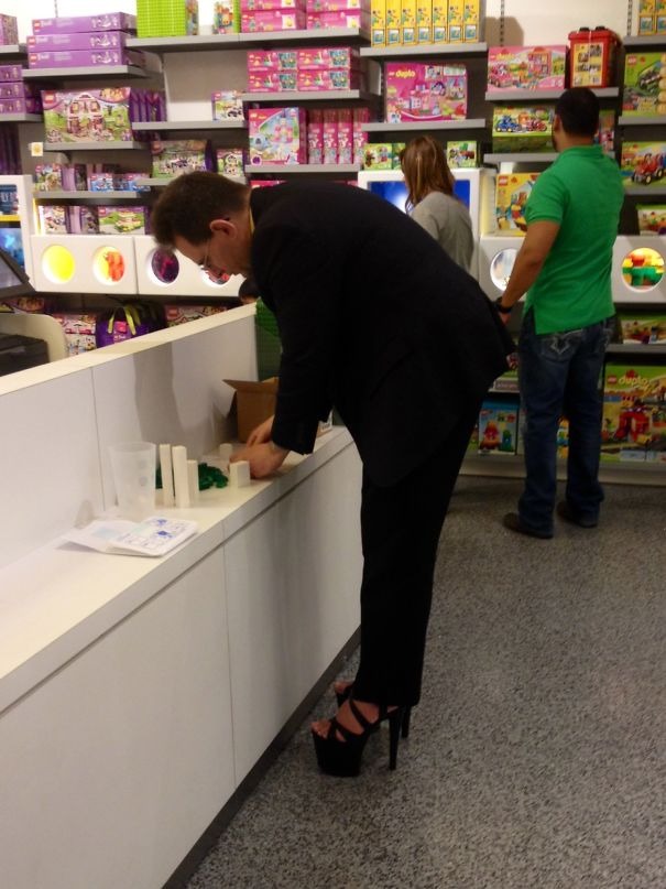 45+ Pictures People Couldn’t Believe Their Eyes At The Store