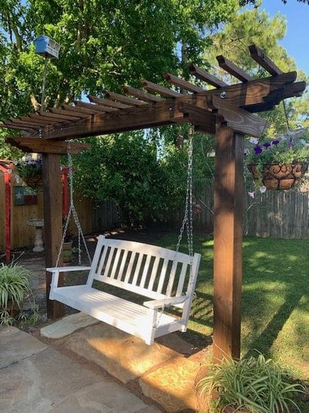 30-outdoor-hanging-swing-ideas